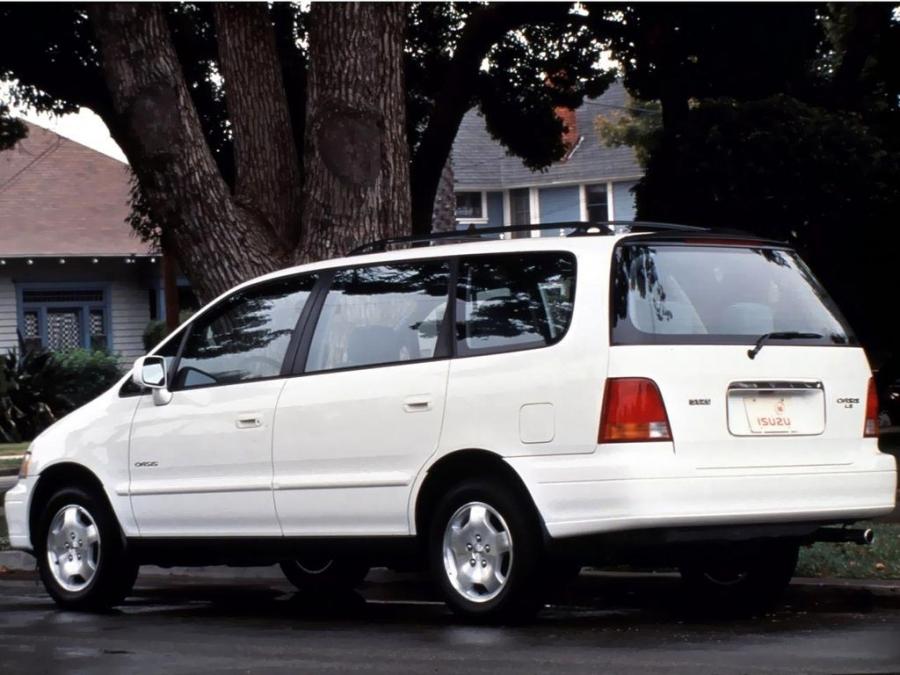  Isuzu Oasis 1996 года  (фото 2 из 2)